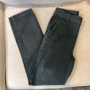 Abercrombie Mid-Rise Chinos